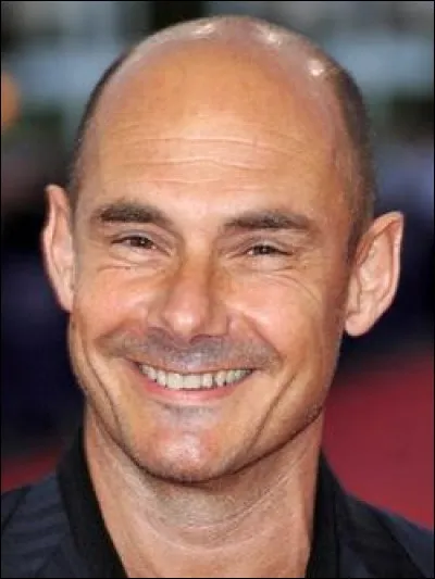 Qui est ce Bernard, acteur, humoriste, réalisateur et scénariste ?