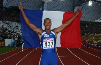 Cet athlète, champion du monde sur 400 m haies en 1997, se prénomme ...