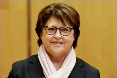 Cette femme politique a été ministre à deux reprises, en 1991 - 92 et en 1997 - 2000, puis maire de Lille depuis 2001 : elle se prénomme ...