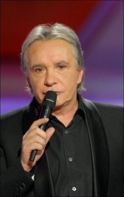 Ce chanteur, qui a commencé sa carrière avec "Les Ricains", a connu le succès avec "Les Bals populaires", "J'habite en France", "La Java de Broadway" : il se prénomme ...