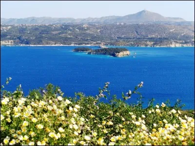 Quelle est la dose recommandée de crème solaire à appliquer pour une protection optimale ?