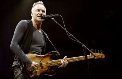 Sting fut le bassiste et le chanteur de quel groupe ?