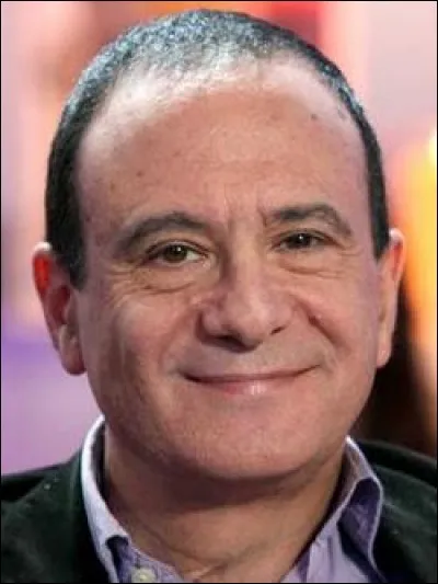 Qui est ce Gérard, psychanalyste, écrivain, réalisateur, chroniqueur à la radio, chroniqueur à la télévision et professeur des universités ?