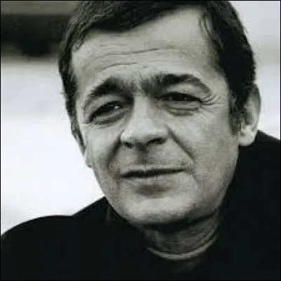 Cet acteur, figure marquante du cinéma avec ses rôles chez Lelouch ou Sautet, venu tardivement à la chanson et considéré comme l'un des grands interprètes de la chanson française, se prénomme ...
