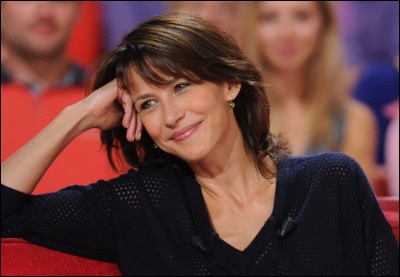 Cette actrice, révélée à l'âge de 13 ans par le film La Boum, est, depuis, une vedette majeure du cinéma français : elle se prénomme ...