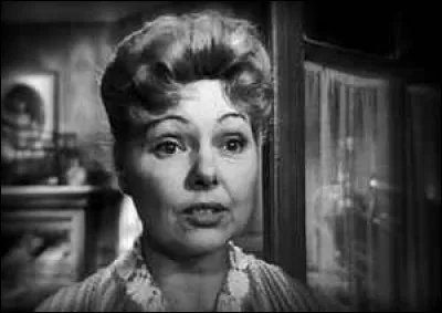 Elle était Lisette dans "La Règle du jeu" ; elle a joué dans de nombreuses comédies et dans "le Dernier Métro". C'est ...