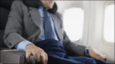 Efficace pour traiter les phobies,
Je montre d'angoissants stimuli.
On commence par m'imaginer
Et on finit par dire adieu à l'anxiété.
Que suis-je ?