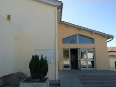 Commune Charentaise-Maritime, Chamouillac se situe en région ...