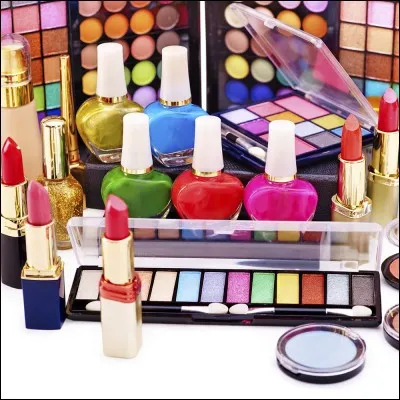 Shiseido est une marque de maquillage chinoise.