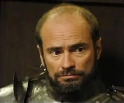 Kikaadit "Si j'tenais le saligaud d'bâtard de Romain qui a inventé ces imbécillités d'voies romaines, j'lui f'rais bouffer tous les pavés d'ici jusqu'en Calédonie, moi !" ?