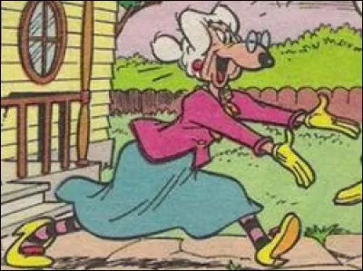 Quel est le nom de la tante de Mickey Mouse, la soeur de sa mère ?