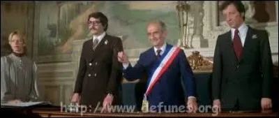 Qui donne la r&eacute;plique &agrave; Louis de Fun&egrave;s dans le film "La Zizanie" ?