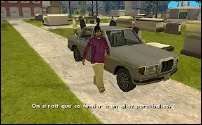 Dans San Andreas, qui est complice du meurtre de la mère ?