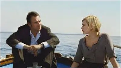 Quel acteur peut-on voir dans "Un balcon sur la mer" aux côtés de Marie-Josée Croze ?