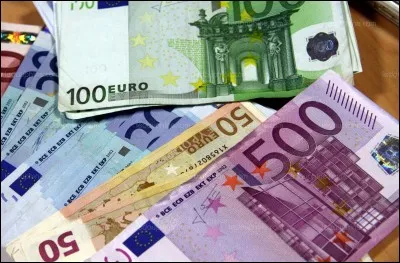 Le préfixe giga multiplie par...