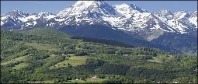 Cette chaîne de montagnes du Sud-Ouest de l'Europe s'appelle les...