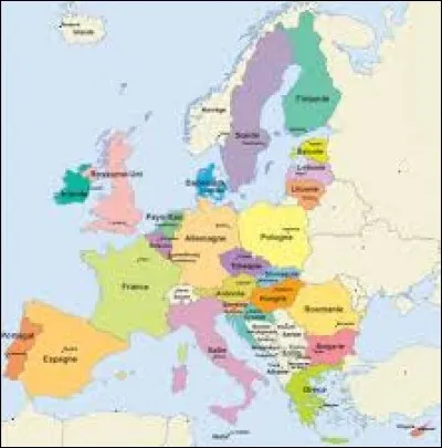 Il y a quinze étoiles d'or à cinq branches sur le drapeau européen.