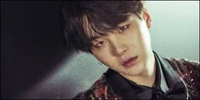 Quel est le vrai nom de Suga ?