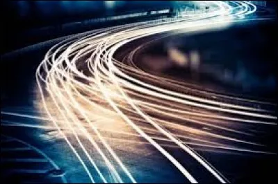 Quelle est la vitesse de la lumière ?