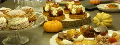 Vous ne "le" trouverez pas dans un manuel de géométrie bien qu'il soit triangulaire et son nom n'indique pas davantage qu'il vit dans une congrégation religieuse ! Quel est ce gâteau ?