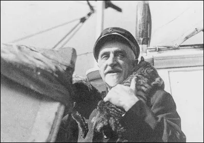 Célèbre explorateur, Jean-Baptiste Charcot était également un grand sportif et militaire. Dans quel sport collectif a-t-il été champion de France, en 1896 ?