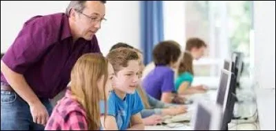 C'est un test réalisé pour connaître le niveau de compétences des collaborateurs au sein d'une entreprise.