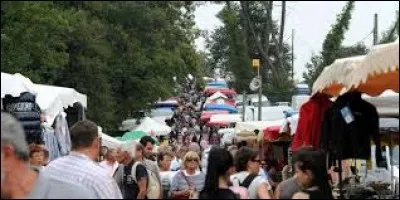 Commune des Landes de Gascogne, Ousse-Suzan se situe en région ...