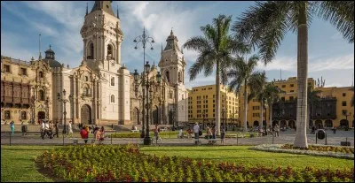 Lima est la capitale du Pérou.