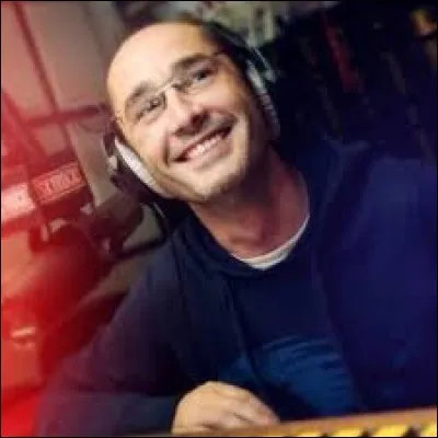 Sur quelle radio peut-on entendre "C'est les conseils, les conseils pas cher ! " ?