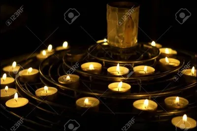 Qui est venu y prier en 1429 ?