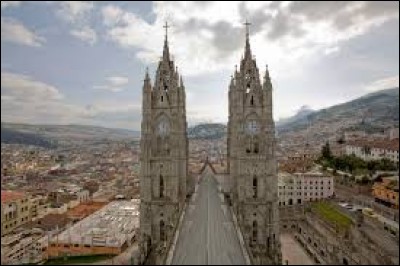 Quito est la capitale du Pérou.