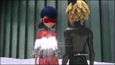Ladybug et Chat Noir vont-ils découvrir qui ils sont réellement ?