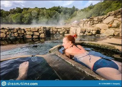 Luxeuil-les-Bains est une station thermale spécialisée dans les soins liés aux traumatismes ostéo-articulaires.
Elle est située dans le département de...