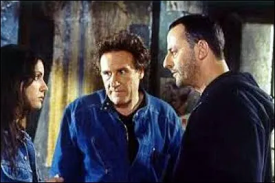 Qui ne peut-on pas voir dans le film "Tais-toi", de Francis Veber ?