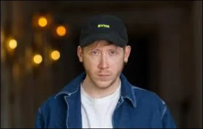 À qui doit-on la chanson "Fête de trop" ?