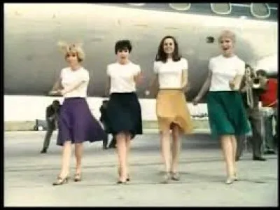 "Il fait trop beau pour travailler" est une chanson des :