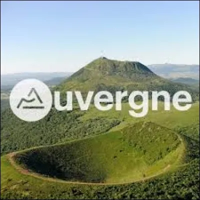 L'ancienne r&eacute;gion Auvergne &eacute;tait compos&eacute;e de cinq d&eacute;partements.