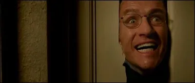 Quel film d'horreur imite François ?