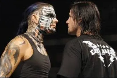 À cause de qui Jeff Hardy était-il parti de la WWE en 2009 ?