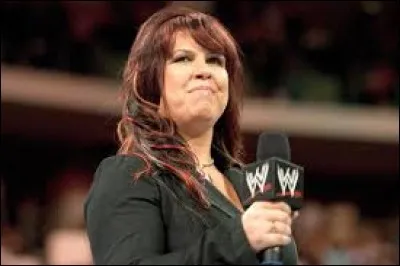 Qui n'a pas eu de relation amoureuse avec Vickie Guerrero ?