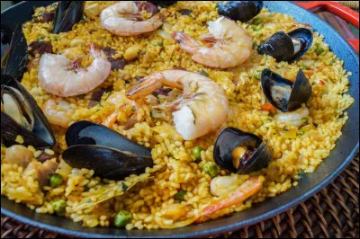 De quel pays vient la paella ?