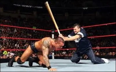 Contre qui Shane McMahon a-t-il eu une très grande rivalité en 2009-2010 ?