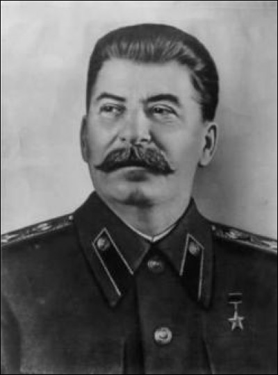 Quel était le prénom de Staline ?