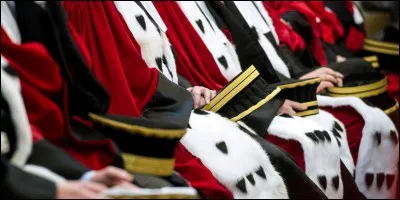 Qui préside le Conseil supérieur de la magistrature ?