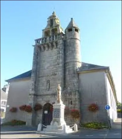Vous avez sur cette image l'église Saint-Jean-Baptiste de Lannéanou et son clocher-mur. Village Finistérien, il se situe en région ...