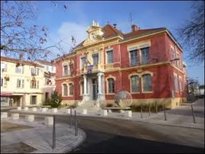 Pour finir, comment nomme-t-on les habitants de Pierre-Bénite (Rhône) ?