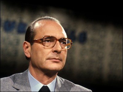 Quelle bourde, Jacques Chirac a-t-il faite lorsqu'il avait accueilli les champions du monde de football au Palais de l'Élysée ?
