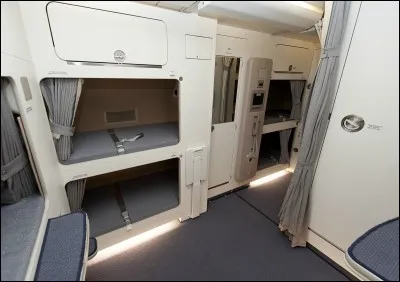 Cet espace est réservé aux...