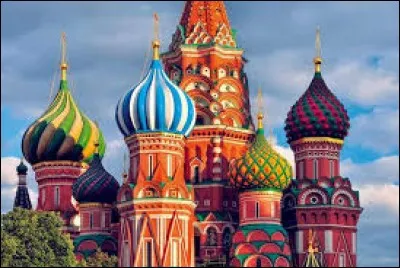 Laquelle de ces villes ne se situe pas en Russie ?