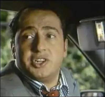 Pourquoi Richard dit-il toujours dans la voiture "Que ça m'énerve ça !" ?